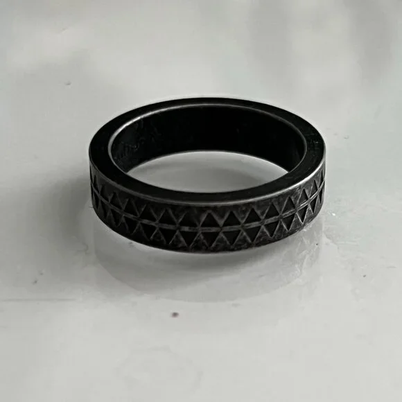 Assorted Men's Rings Size Medium / Size 9 - Picture 5 of 15